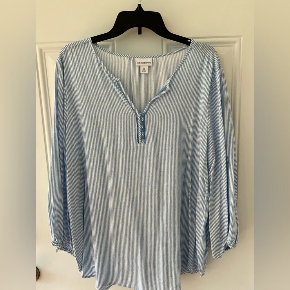 Liz Claiborne Top-